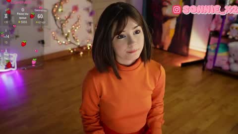 Sonnie online show from April 3, 2:35 pm