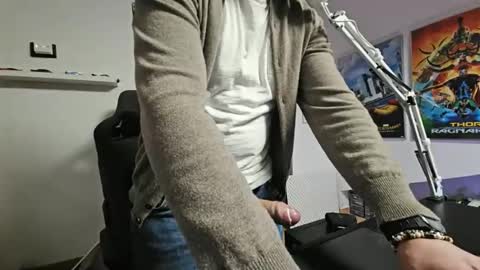 sonofw online show from January 9, 7:29 pm