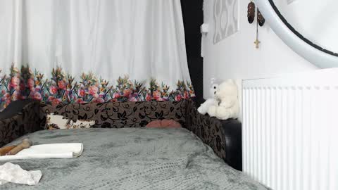 Sonya online show from December 15, 4:08 am