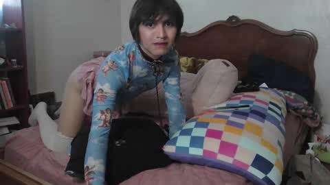 Snapshot of soophiebby chatting on March 10, 2:26 pm soophiebby online show from March 10, 2:26 pm