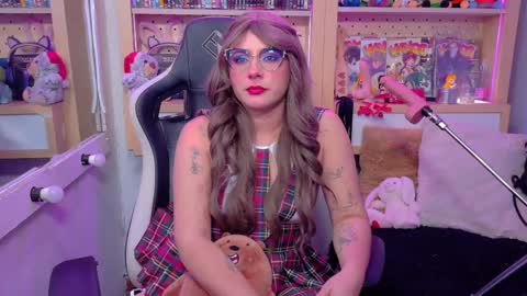 Soph online show from April 21, 3:13 am