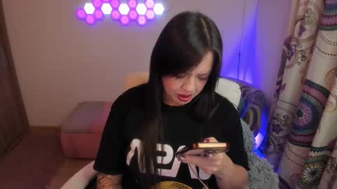 sophia_grants online show from March 26, 2:17 am