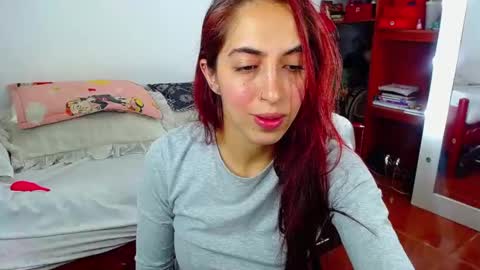 sophia_greey online show from March 12, 5:44 am