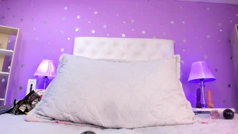 Sophia  online show from October 11, 7:17 pm