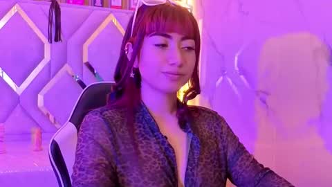 Sophia online show from April 10, 8:35 pm