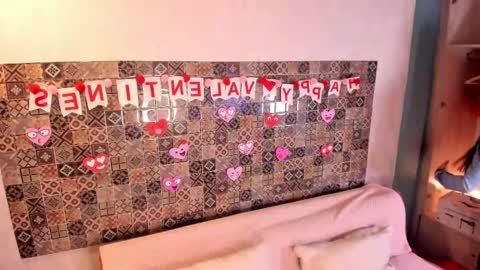 Sofi online show from February 17, 5:23 pm