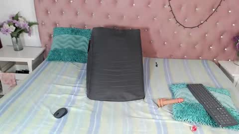 Sophia.. online show from March 5, 8:07 pm