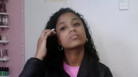 Sophia online show from March 19, 1:27 pm