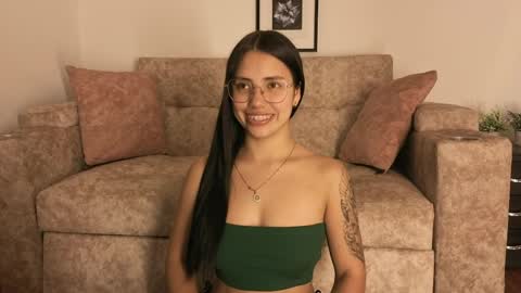 sophiacolemann online show from April 1, 2:12 am