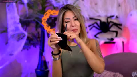 Sophie online show from October 24, 4:02 am