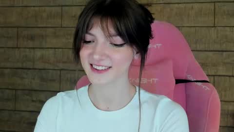 SophiaProve online show from May 3, 4:57 pm