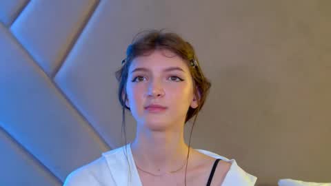 SophiaProve online show from May 11, 4:48 pm