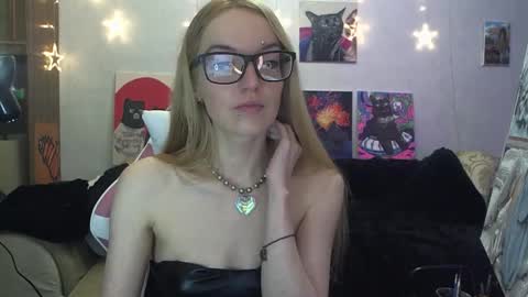 SophiaSonata online show from November 4, 5:36 pm