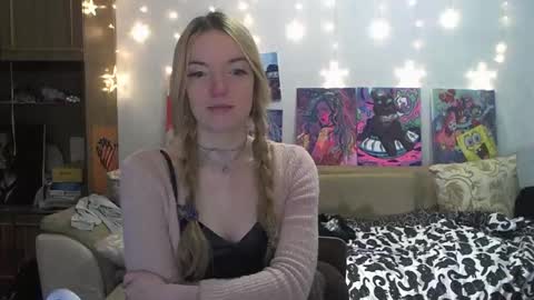 SophiaSonata online show from January 1, 3:02 am