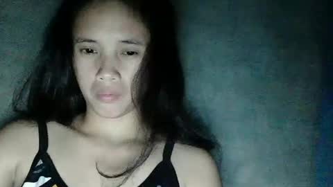 Snapshot of sophie_193 chatting on March 10, 11:12 am sophie_193 online show from March 10, 11:12 am