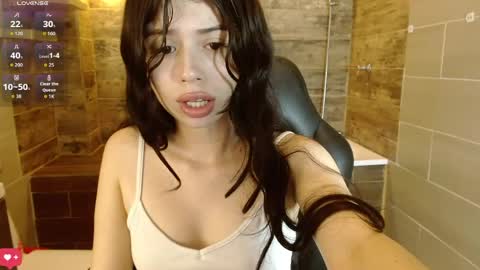S O P H I E online show from April 22, 2:57 pm