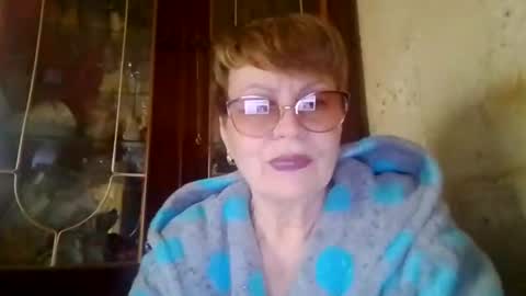 SophieBurnsX online show from April 20, 9:12 am