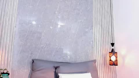 Snapshot of sophiee_velvet chatting on March 6, 11:58 am         online show from March 6, 11:58 am