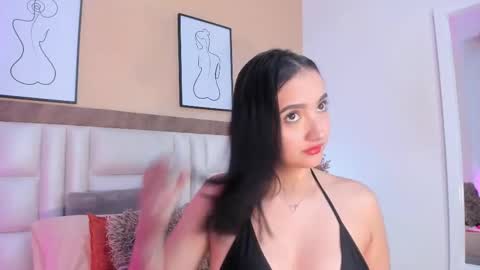 SophieRosss online show from December 2, 3:53 pm