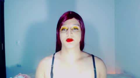 sophiehillsxo online show from July 7, 12:12 am