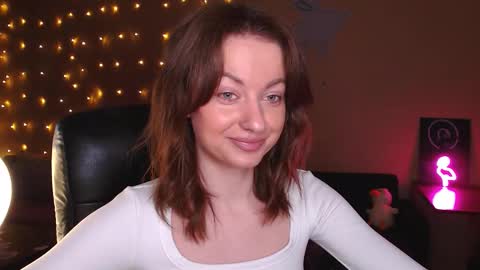 sophieleroux online show from March 26, 11:04 am