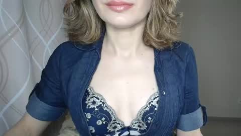 Sophiemisss online show from November 28, 10:00 am