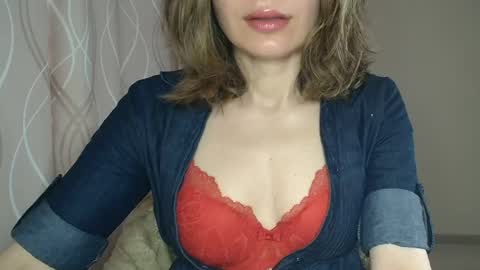 Sophiemisss online show from June 7, 8:41 am