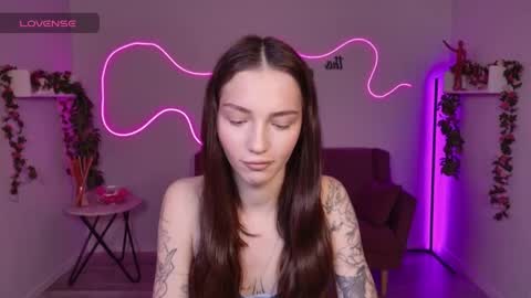 sophiewildcat online show from May 26, 8:48 pm