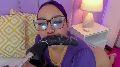 Sophy online show from March 4, 11:51 am