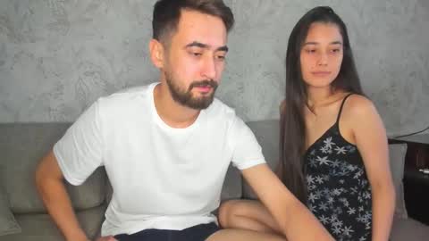 sophywhisper online show from September 20, 8:28 am