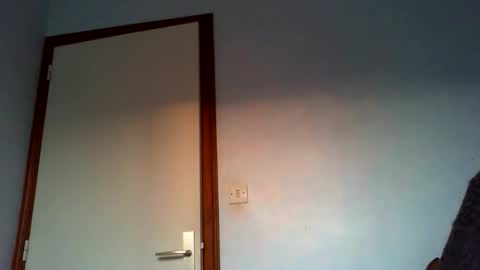 sorgeat117000 online show from March 23, 5:29 pm