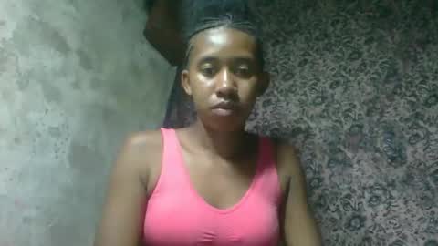 soriettezah online show from February 18, 7:57 pm