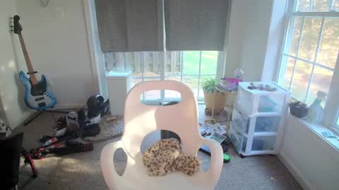 sorryicum online show from December 5, 2:50 pm