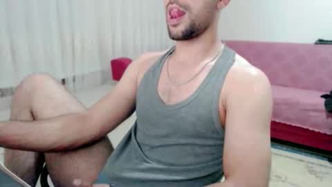 luis online show from September 28, 11:03 pm