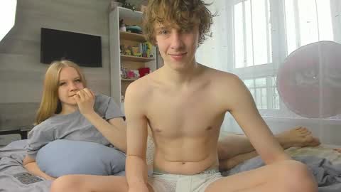 sosaguillypleasure online show from April 21, 10:22 am