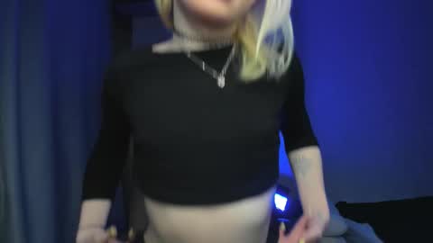 soska_albinosk online show from February 5, 12:58 am