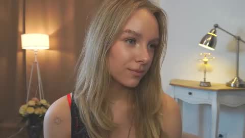 Anna online show from March 22, 3:05 pm