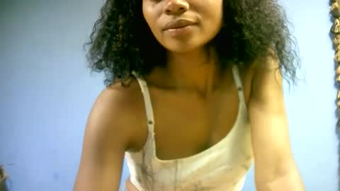 sourayaa online show from April 4, 4:14 pm