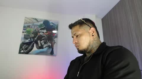 soy_apolo online show from October 26, 3:44 pm