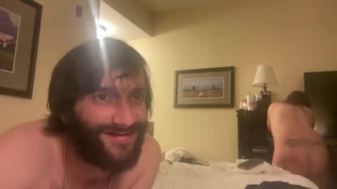 TrndSettrz online show from February 5, 5:30 am