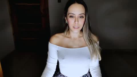 spaintense_ online show from April 20, 1:52 am