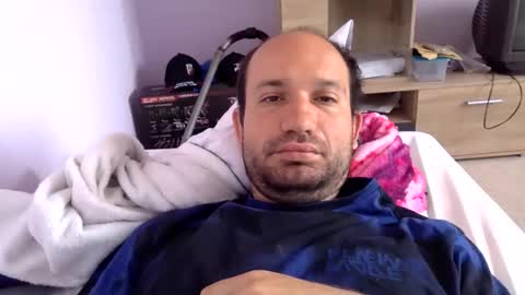 Snaiky online show from April 20, 9:23 am