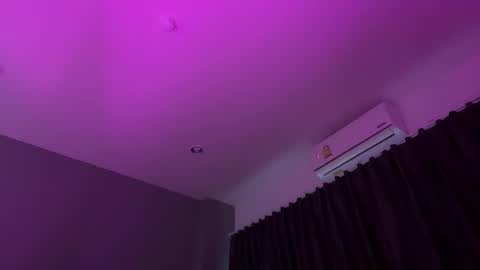 DAISY online show from November 15, 11:01 am