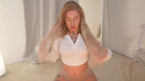 DAISY online show from February 16, 6:32 pm