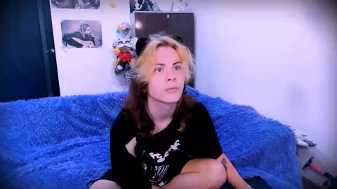 sparkyferret online show from September 28, 3:37 am