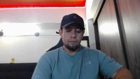     online show from August 5, 5:26 am