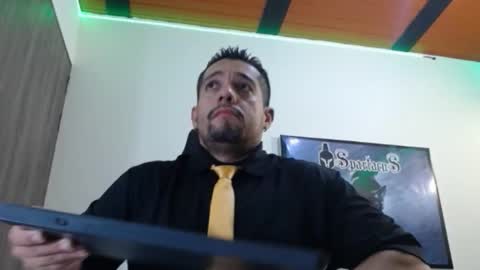     online show from December 3, 5:41 am