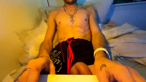 Silas online show from December 15, 12:45 pm