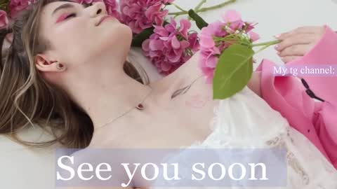 your sweet Jessy online show from December 25, 4:00 pm