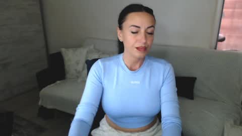Carla online show from May 22, 4:25 pm
